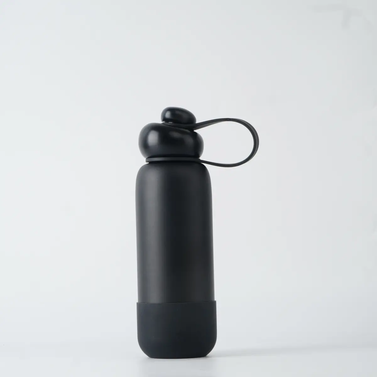 3-in-1 Stainless Steel Water Bottle with 3 Lids – 18, 24 & 32 oz - Image 3